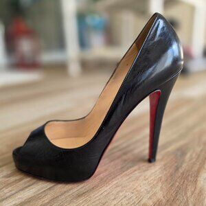 Christian Louboutin New Very Prive 120 Black Leather Lambskin Open-Toe Pumps Eur